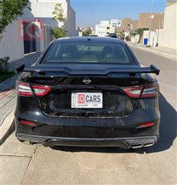 نيسان ماكسيما